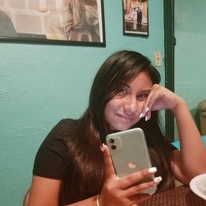 Meet your Posher, Kari